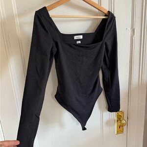 Babaton Contour Square Neck Bodysuit